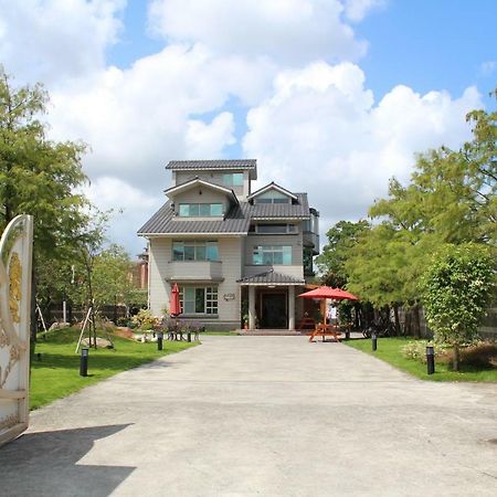 Yilan Pine Villa Homestay Luodong Buitenkant foto