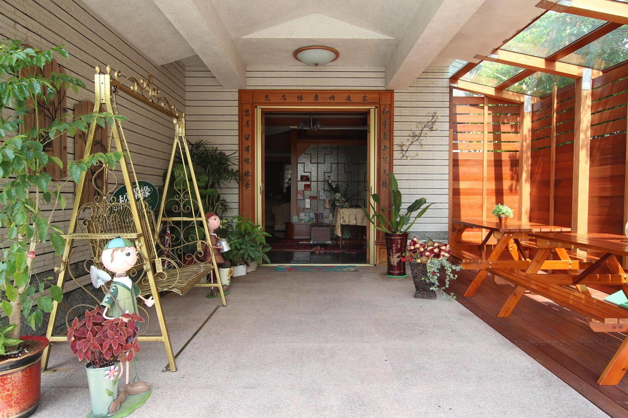 Yilan Pine Villa Homestay Luodong Buitenkant foto