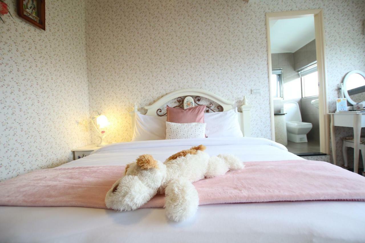 Yilan Pine Villa Homestay Luodong Buitenkant foto