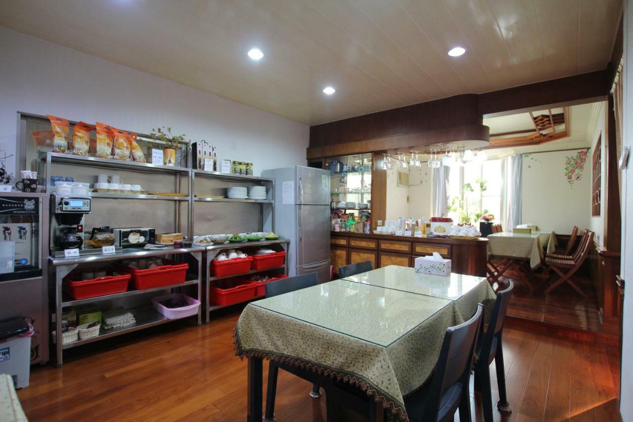 Yilan Pine Villa Homestay Luodong Buitenkant foto